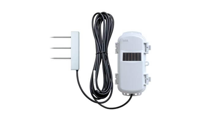 This sensor measures soil moisture, temperature, and electrical conductivity (EC) in numerous soil types, including high salinity and sandy soil.
